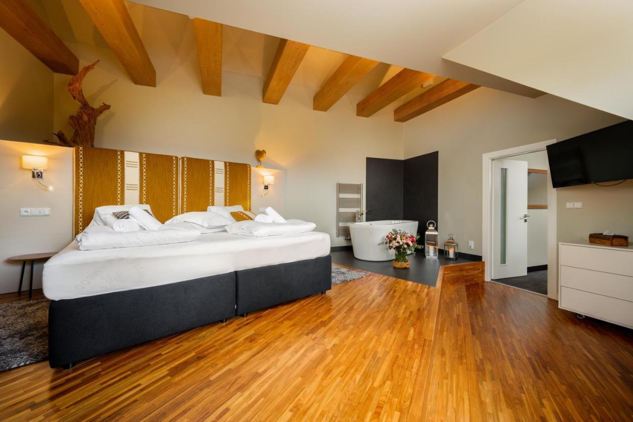 Hotel Premier- Adults Only Bedřichov Eksteriør billede
