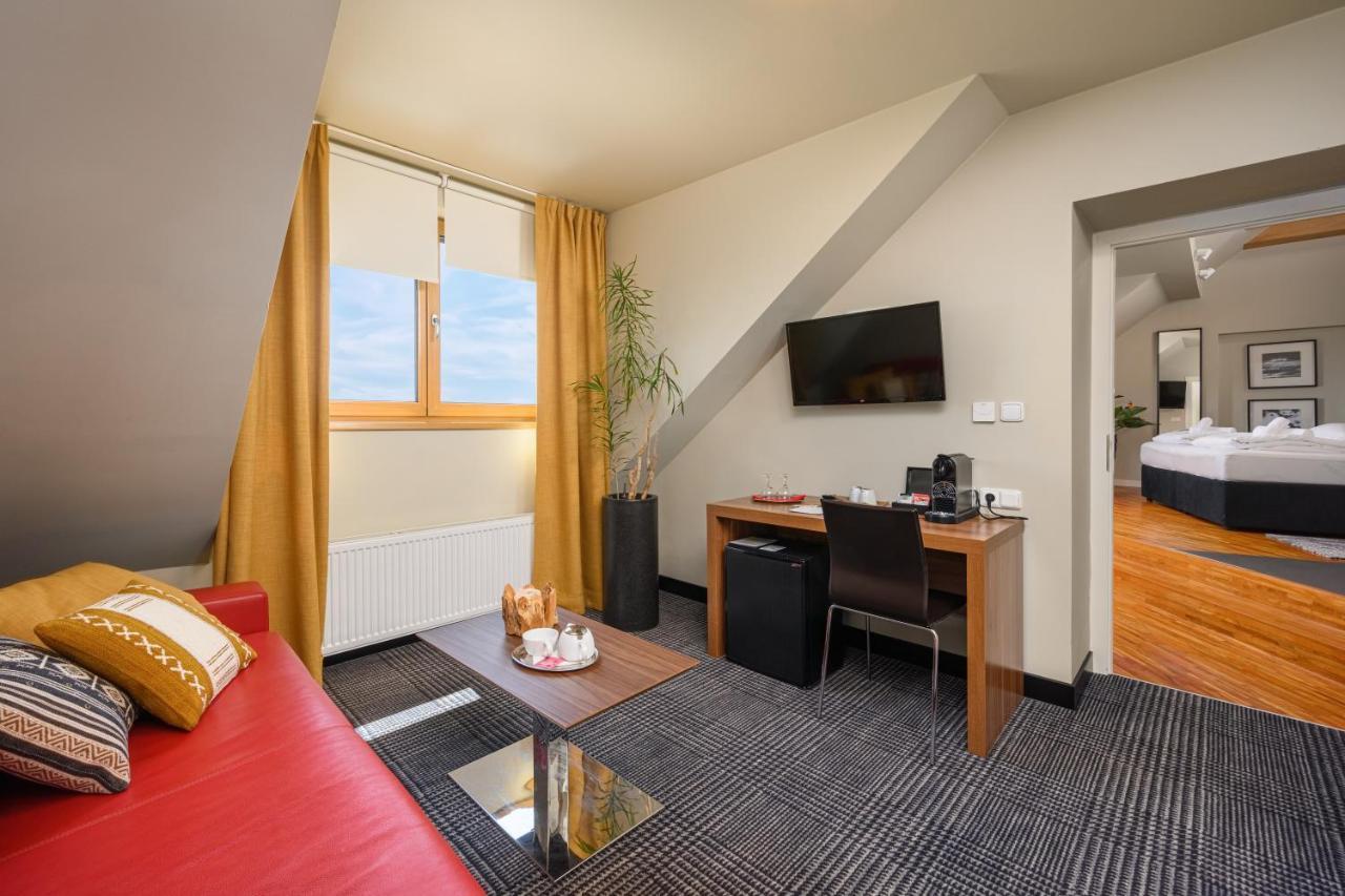 Hotel Premier- Adults Only Bedřichov Eksteriør billede